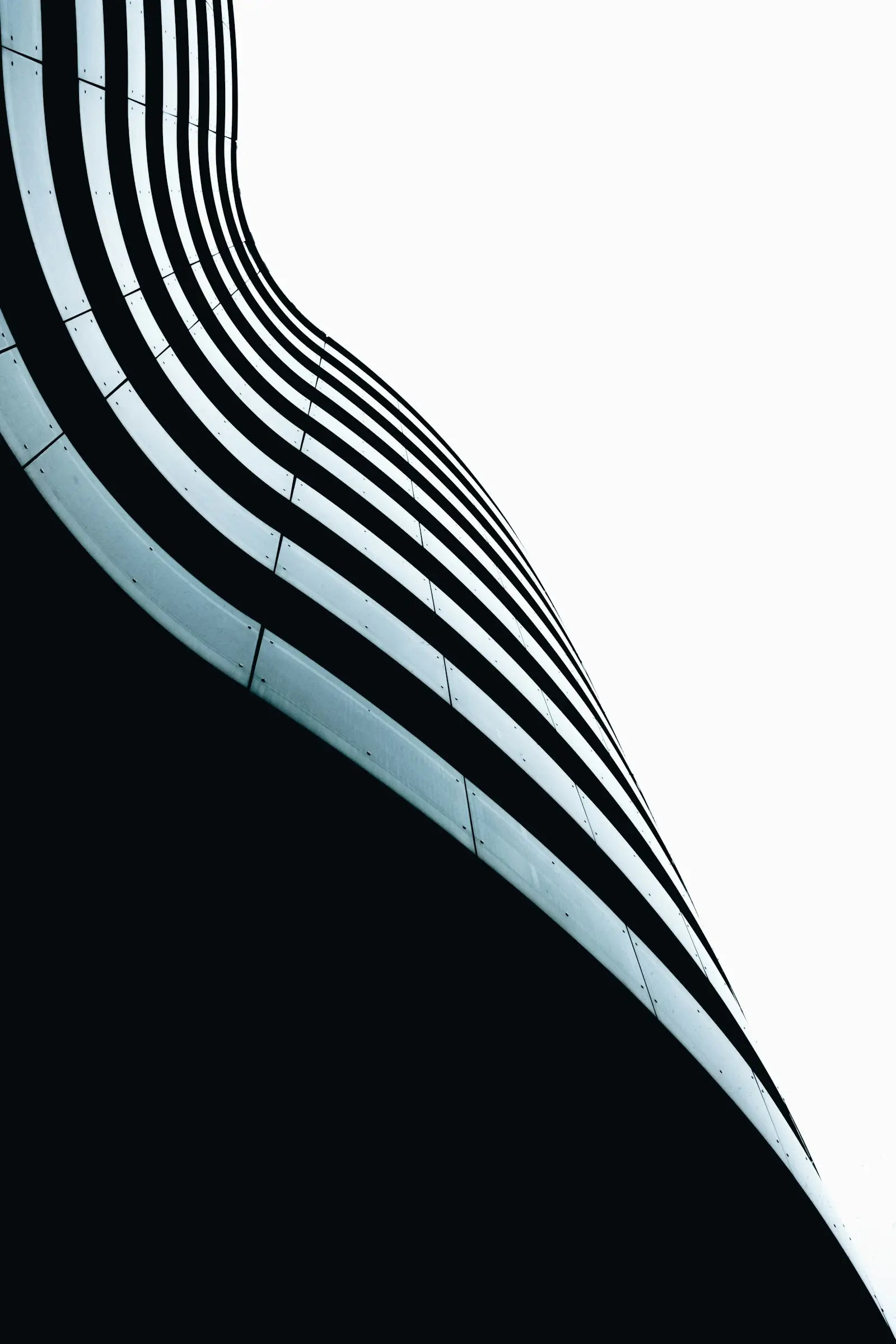 Hohe Betonfassade aus der Masswerk-Markenwelt